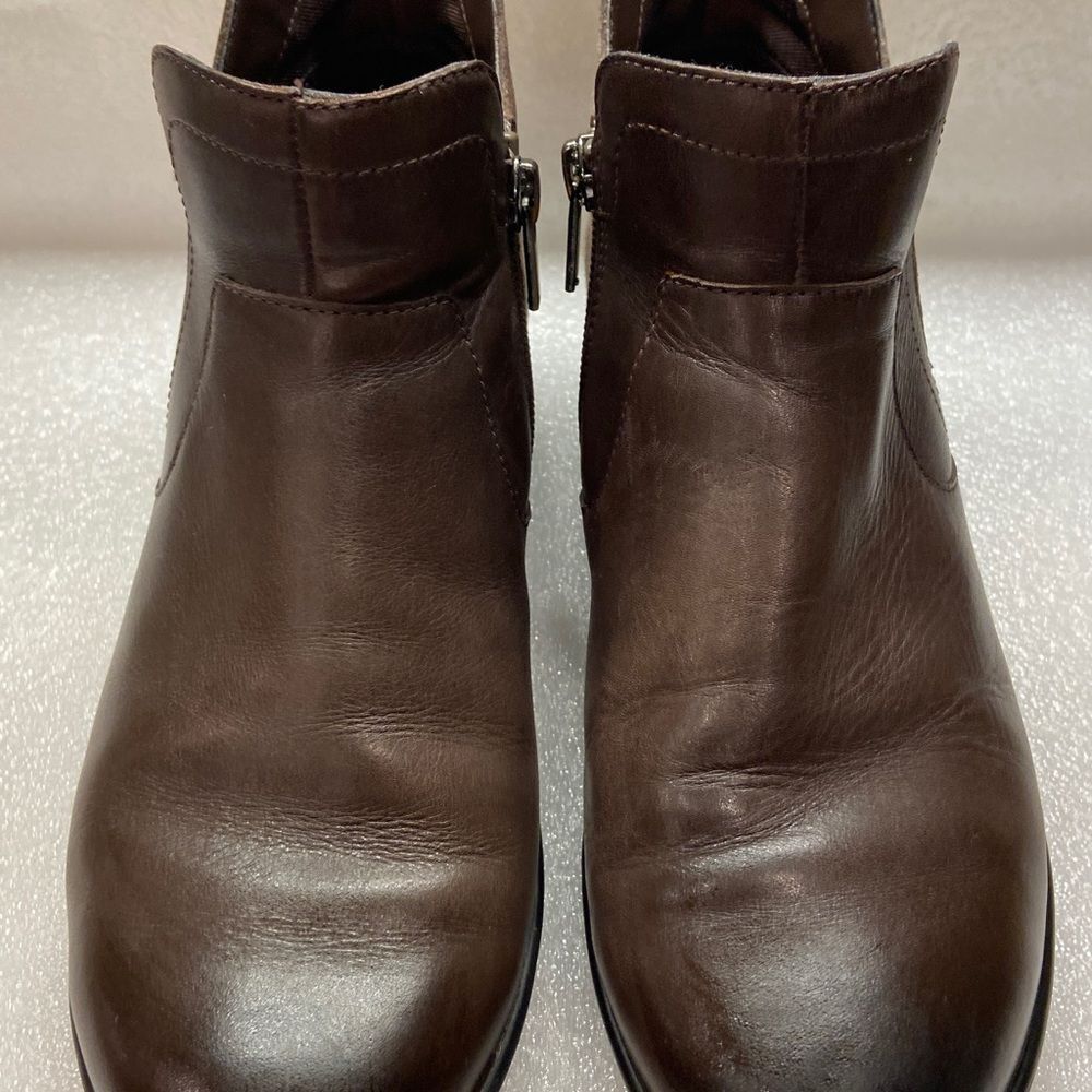 Aravon Josie Leather Brown Suede Booties (Size 7) - Picture 3 of 8